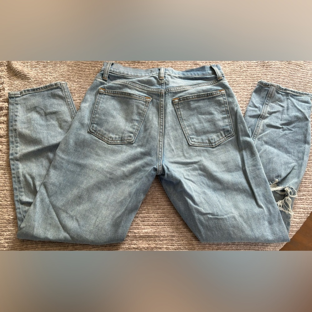 Abercrombie High Rise Mom Jeans